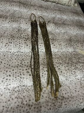 Long blonde ponytail extensions
